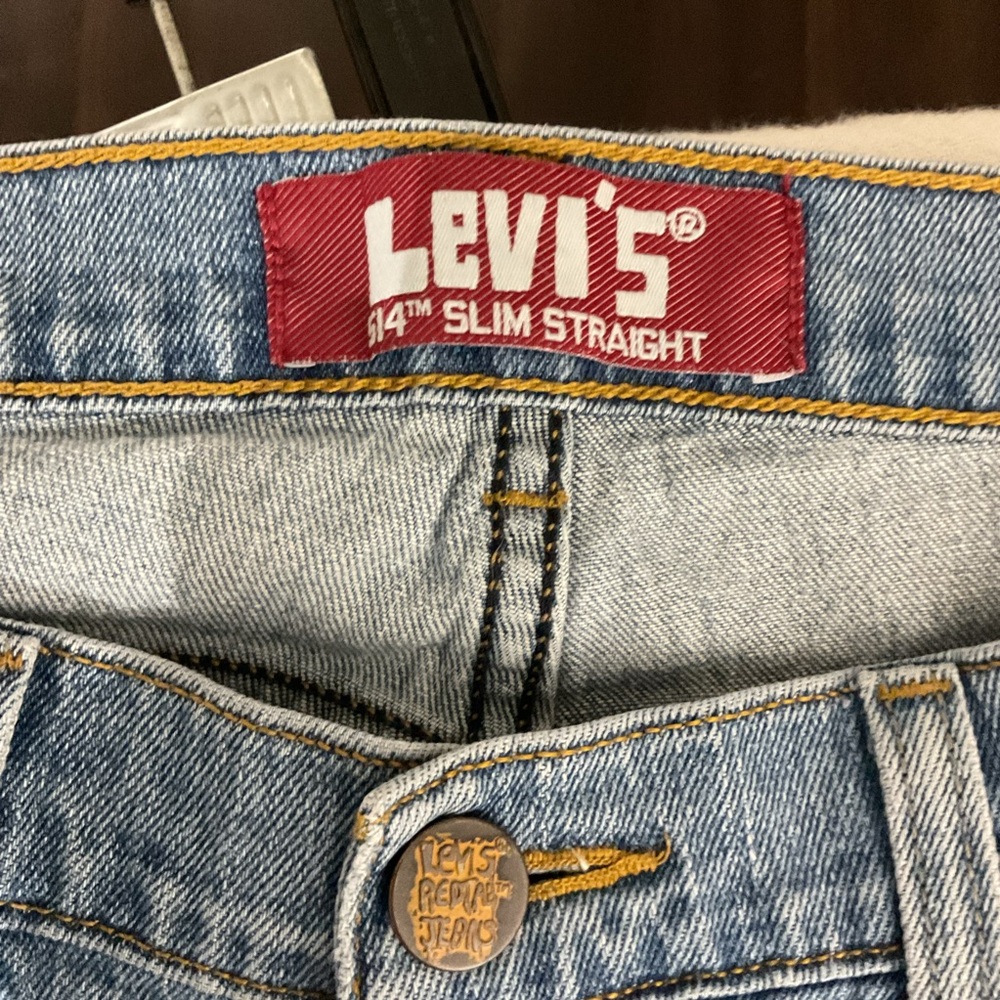 Levi's 514 Slim Straight Relaxed Fit Light Blue Jeans 32 x 27 Vintage Fit Jeans - Picture 4 of 10